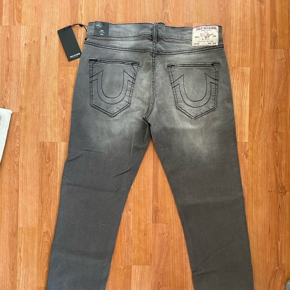 True Religion Jeans - Picture 2 of 3